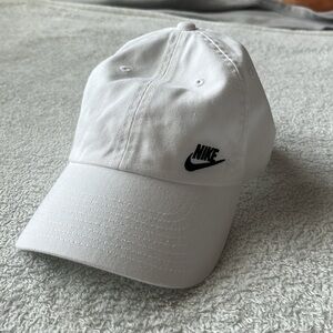 Women’s Nike Baseball Cap